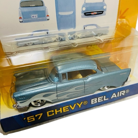 Jada Dub City 57 Chevy Bel Air Blue 
1:64 - Picture 3 of 8